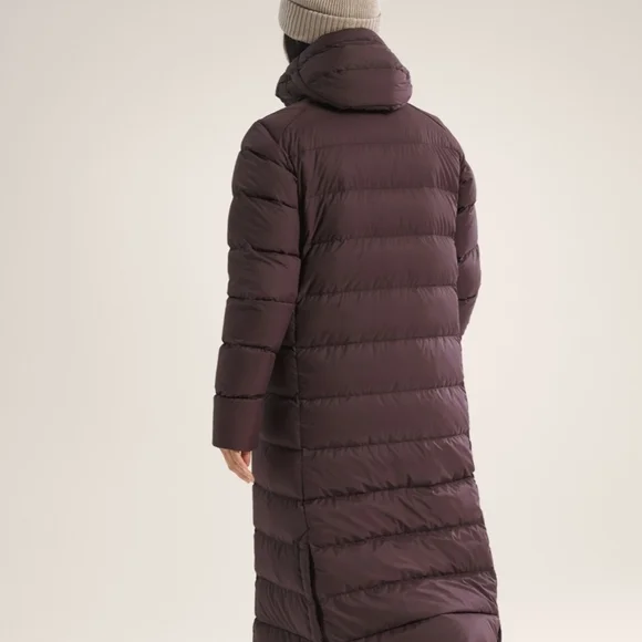 NWT Arc'teryx Women's X-Long Down Puffer Parka Jacket Deep Brown-ish Plum Large - Picture 2 of 7
